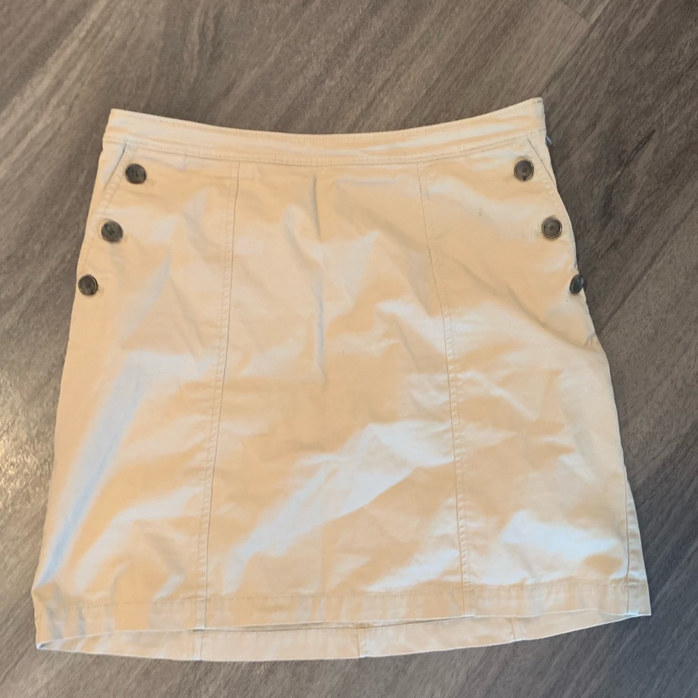 Banana Republic Khaki Skirt with Pockets and Buttons